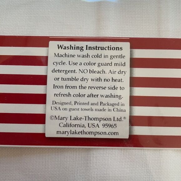 Mary Lake-Thompson Patriotic Flower Guest Towel Set - Picture 4 of 4